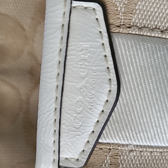 Coach Beige and Cream Crossbody Bag - Picture 14 of 16